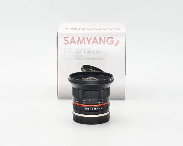 Samyang 12mm 2.0 NCS CS für Fujifilm X-Mount