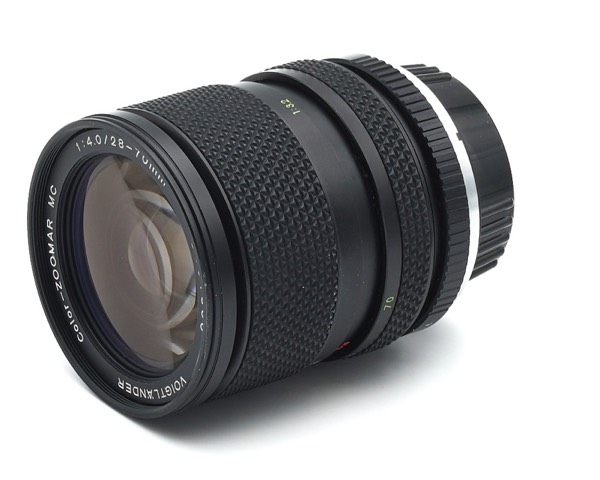 Voigtländer Color-ZOOMAR MC 28-70mm